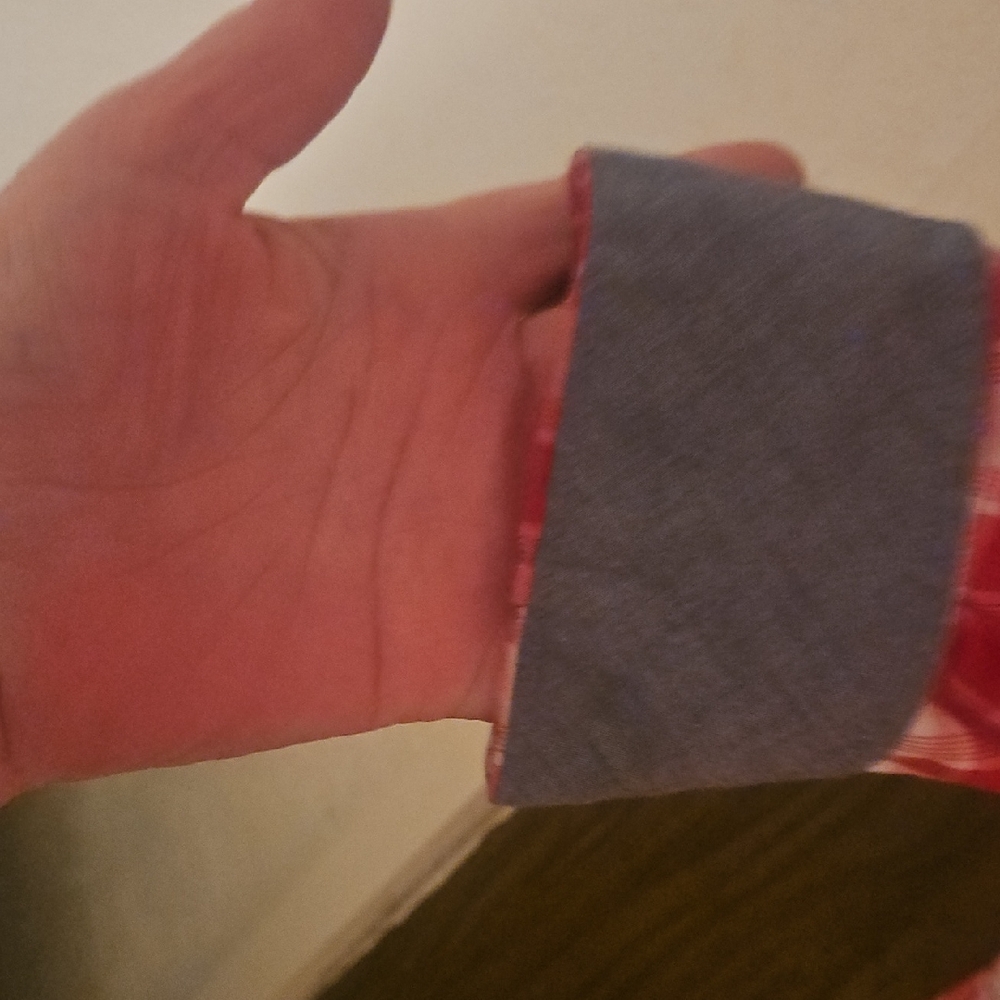 EUC Tommy Hilfiger Shirt - Picture 4 of 6
